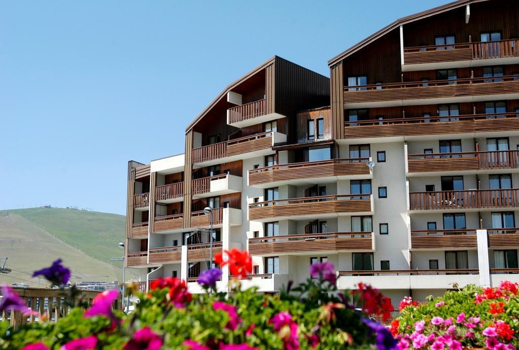 Residence Odalys Le Christiana Alpe d'Huez Ngoại thất bức ảnh